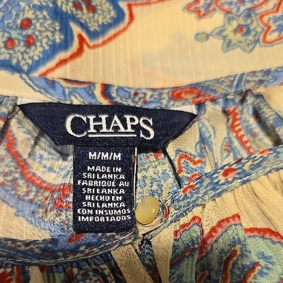 Chaps Blue and Red Paisley Lo G Sleeve Top M - Picture 2 of 4